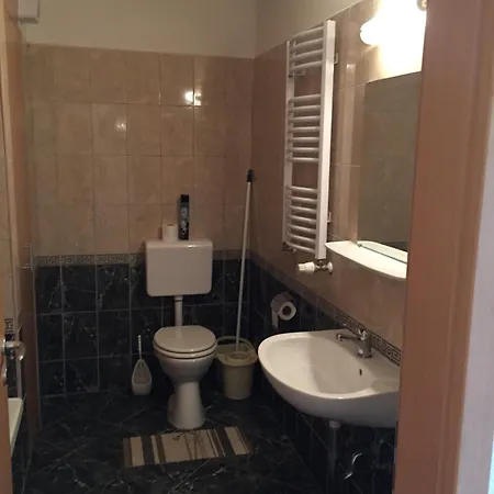 Hunor Koeztarsasag Apartmanok 아파트 *