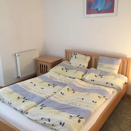 Hunor Koeztarsasag * Balatonlelle