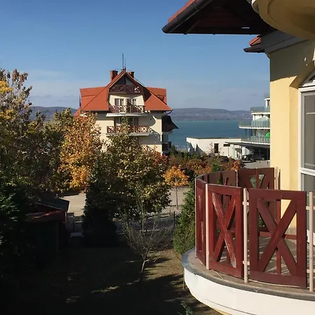 Hunor Koeztarsasag Apartment *