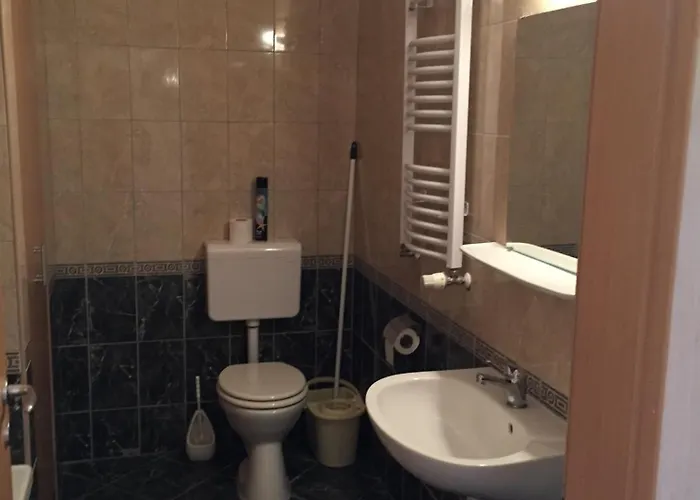 Hunor Koeztarsasag Apartmanok 아파트 *