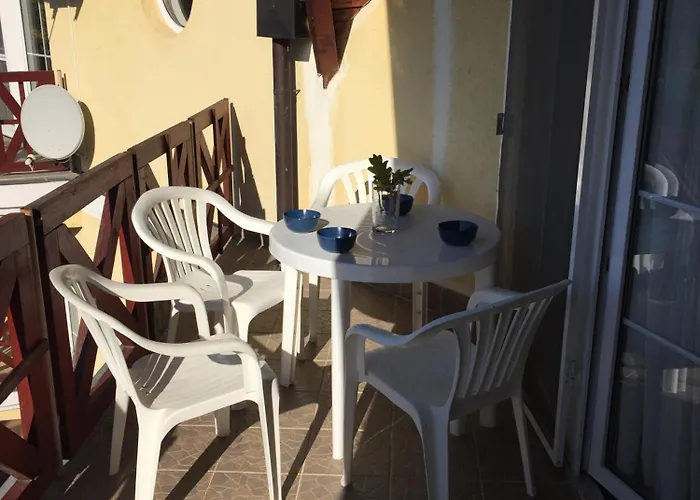 아파트 Hunor Koeztarsasag Apartmanok